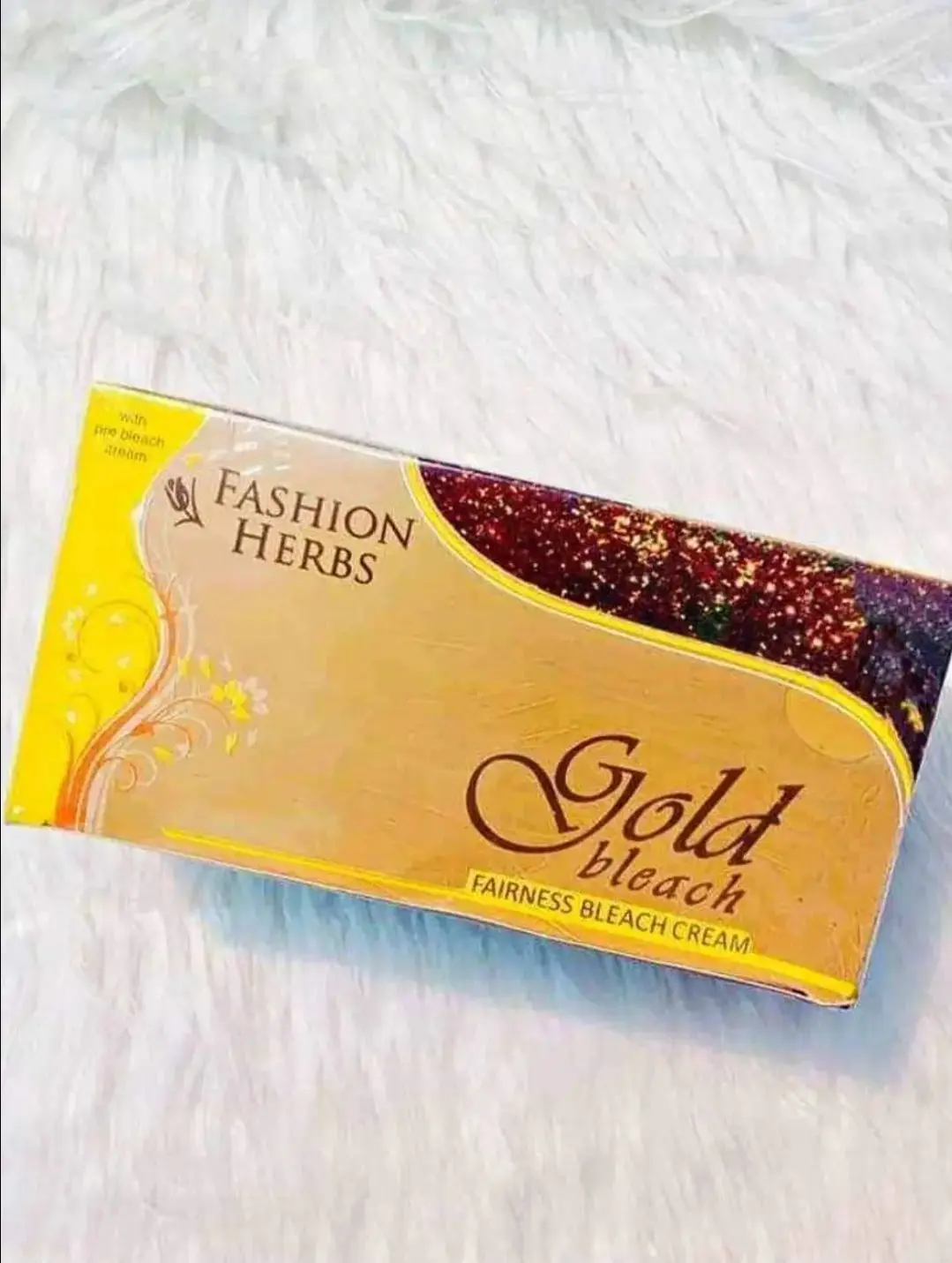 Picture of FASHION HERBS THERAPY GOLD BLECH CREAM 1 Box - 300gm