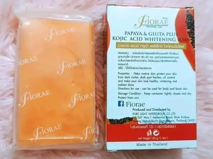 Picture of Fiorae Papaya Whitening Soap Original - 165gm - Orange