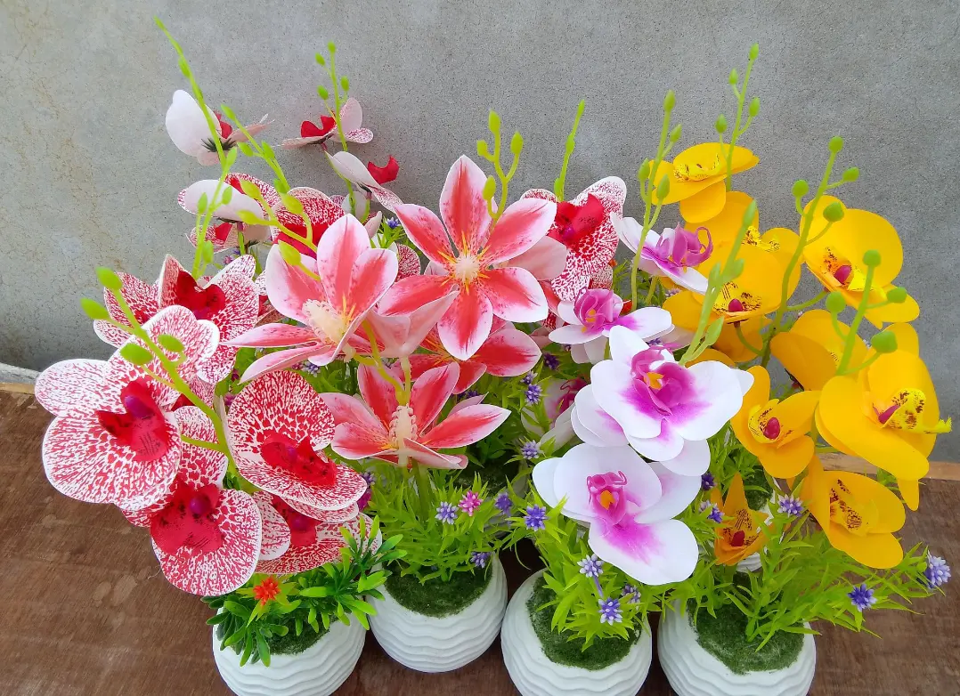 Picture of Artificial Rubber Tree Plant for Home Decoration Flower, Flowers,Grass,hanging,wall,leaf,carpet, pot,  Cutter,  Light Stand,  indoor