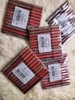 Picture of Flormar 12 Color Matter Lipstick Set Pencil Lipstick Set