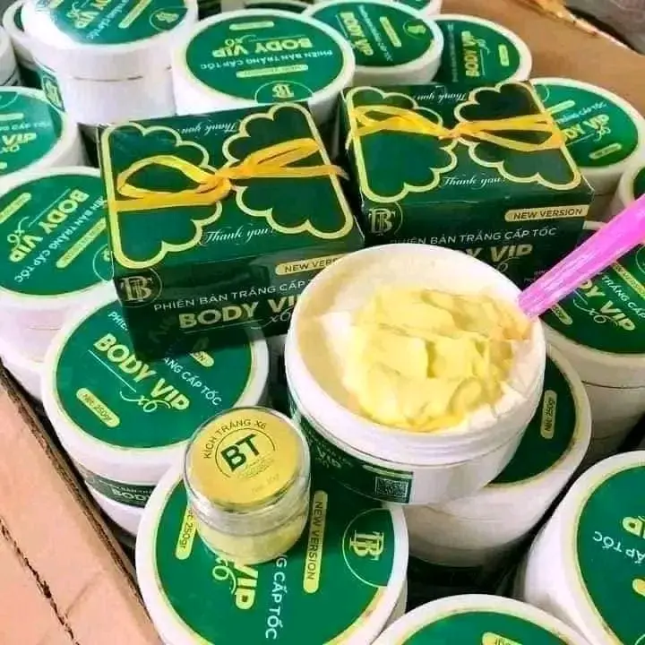 Picture of VIP Emergency Whitening Body Cream - 300gm