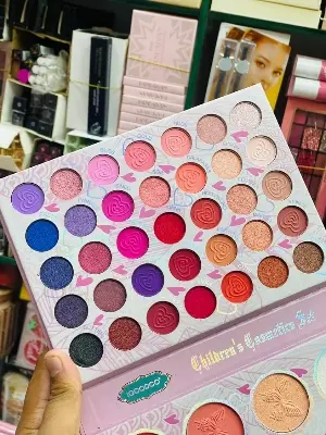 Picture of Igood co প্রিন্সেস 70 রঙের আইশ্যাডো প্যালেট 6 ব্লাশ 6 হাইলাইটার কম্বো প্যালেট