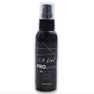 Picture of L.A Girl Pro Makeup Setting Spray 24hr long lasting- 60ml