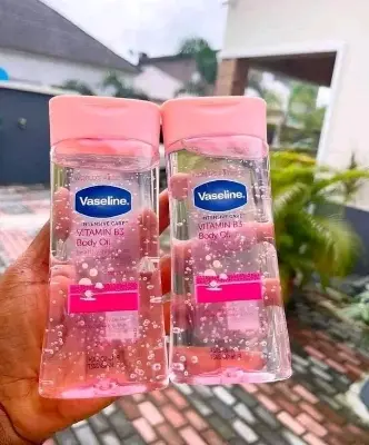 Picture of Vaseline Intensive Care Vitamin B3 Body Oil - 200ml (original)