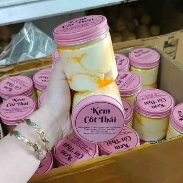 Picture of Kem Cot Thai Emergency Whitening Body Cream - 300gm