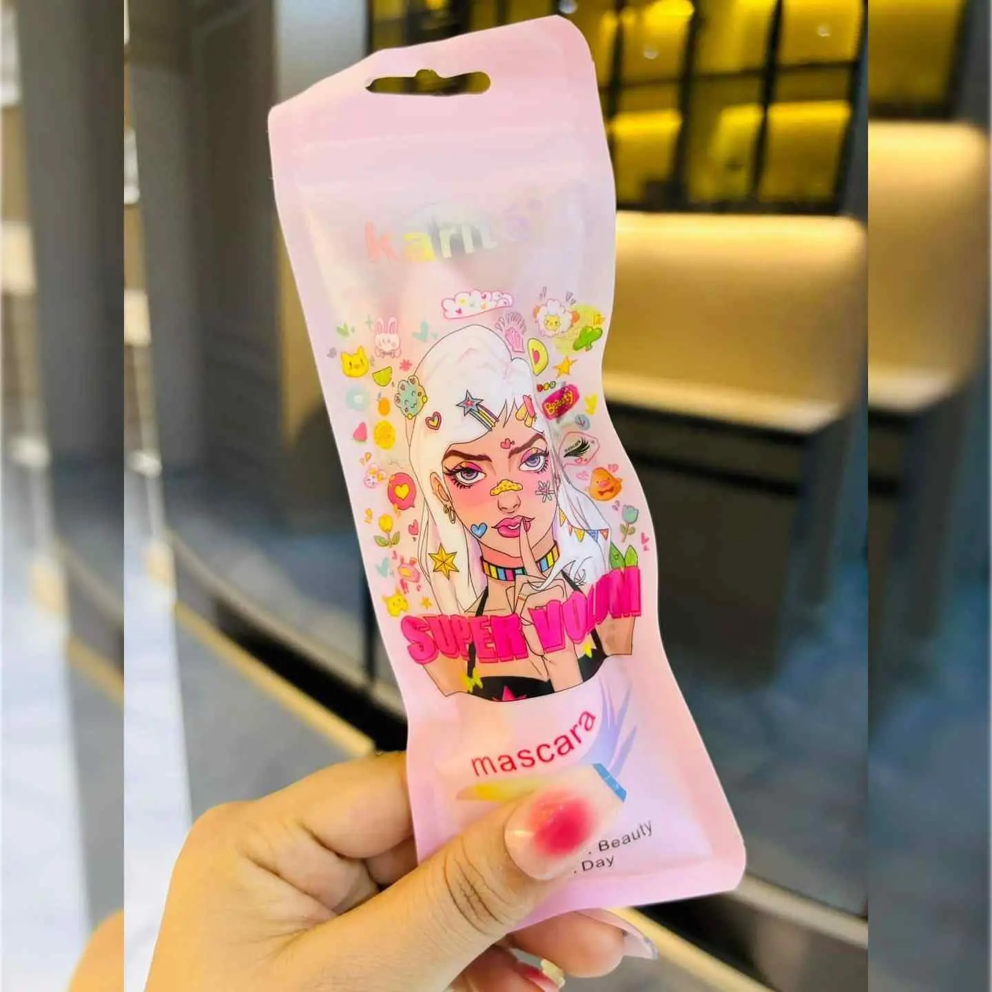 Picture of Karite Super Volume Waterproof Mascara