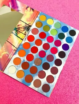 Picture of Illuminating Trend 40 Color Eyeshadow Palette Matte Eyeshadow Glittery Eyeshadow Shimmer Eyeshadow Colorful Eyeshadow