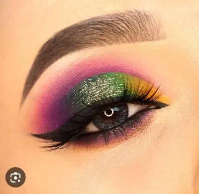 Picture of Illuminating Trend 40 Color Eyeshadow Palette Matte Eyeshadow Glittery Eyeshadow Shimmer Eyeshadow Colorful Eyeshadow