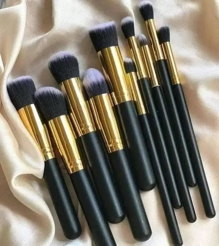 Picture of Kabuki 10Pcs Makeup Brush Set