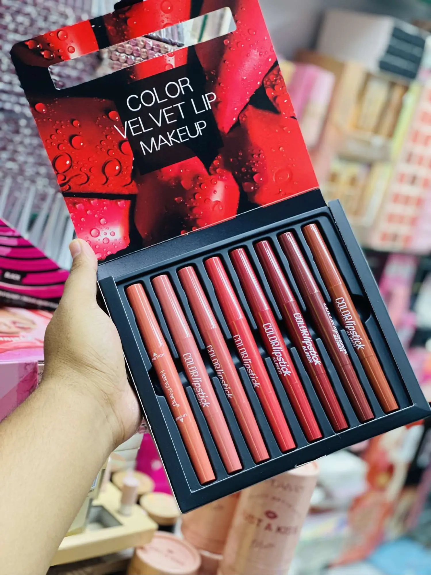 Picture of Hang Fang 2 in 1 Lipstick Set (8pcs)