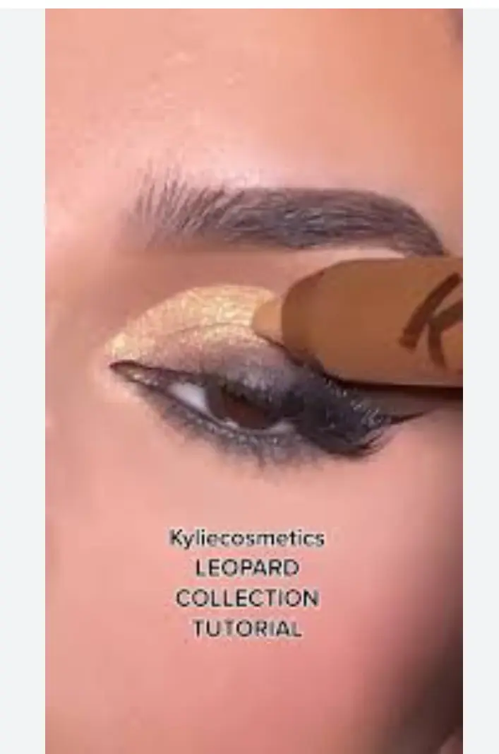 Picture of The Natural Nudes Eyeshadow Palette -45 Colour -Ejalo