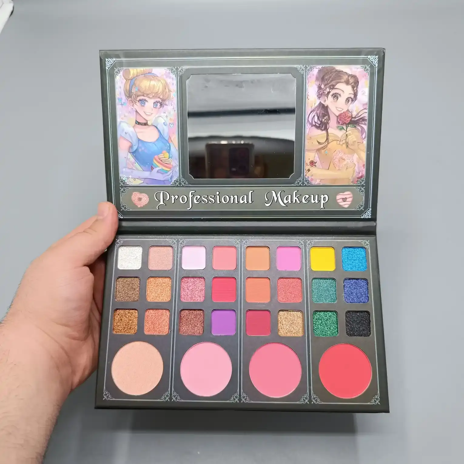 Picture of IGOODCO Professional Princess Makeup Eyeshadow Pallet