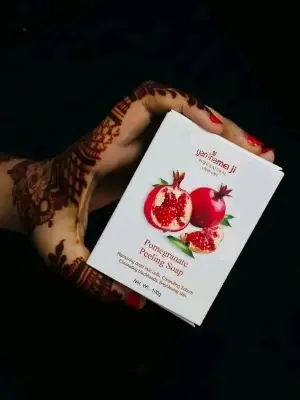 Picture of YANNAMEI JI Pomegranate Peeling Soap - Fruity