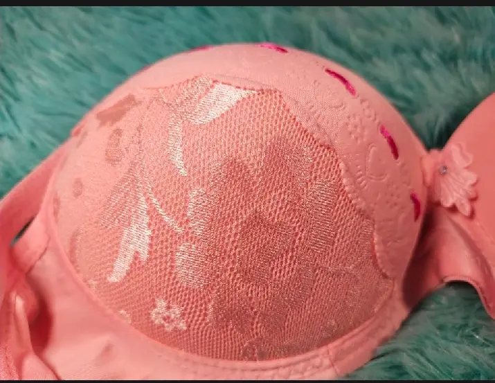 Picture of Chinese foam bra for women and girls body
fitting comfortable and stylish full cup foam ... - Multicolor