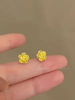 Picture of Luxury Style Dubai Gold Plating  Flower Style Earrings for Women - Gold