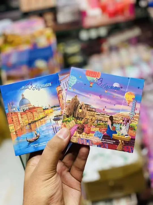 Picture of Miss Ayman Mini Makeup Kit