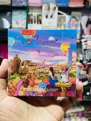 Picture of Miss Ayman Mini Makeup Kit