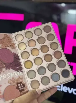 Picture of Beauty New YILEYB All in One Makeup Pallet Eyeshadow Palette Blusher Pallet Highlighter Pallet