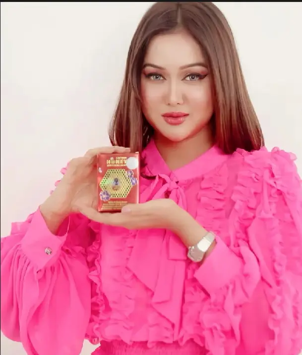 Picture of Mall Zafran Honey Brightenign Soap Authentic
and original - 100gm