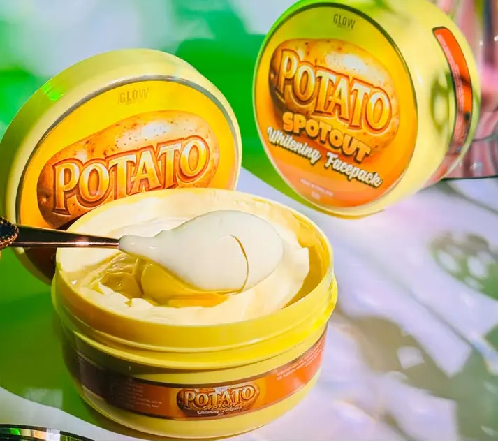 Picture of Potato Spot Out Whitening Face Pack