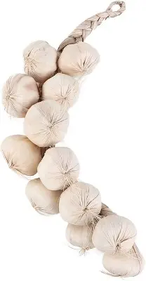 Picture of Artificial Garlic String, 1 Pack Simulation Artificial Lifelike Fake Vegetable Artificial Garlic Hanging String Photography Props for Home Office Kitchen Harvest Decoration (White Garlic, 1pc) - White