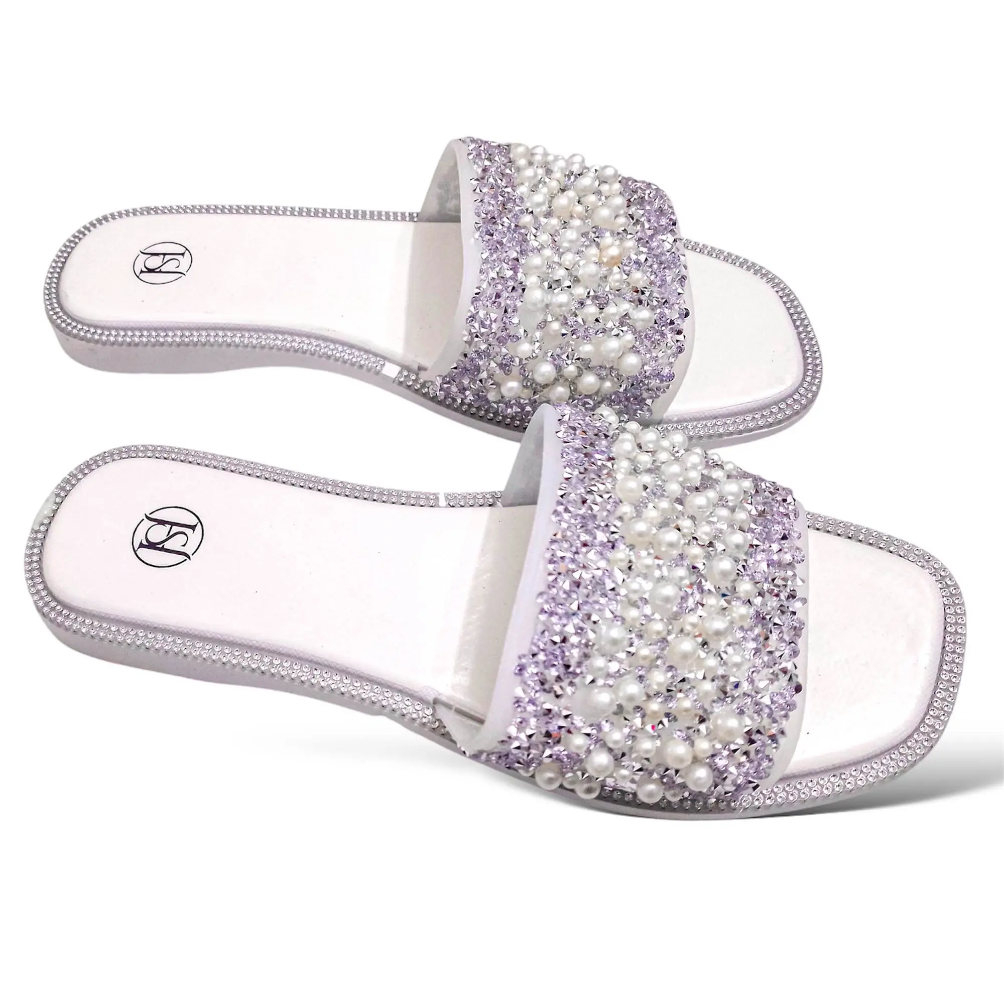 Picture of Womens Flat Viral Stylish Regular Shoes New Fashionable Slippers Ladies Flat Slipper Sandals New Premium Rubber Sandal for Girls lat Flip Flops Square Toe Outdoor Female Sandal/ Slippers for women