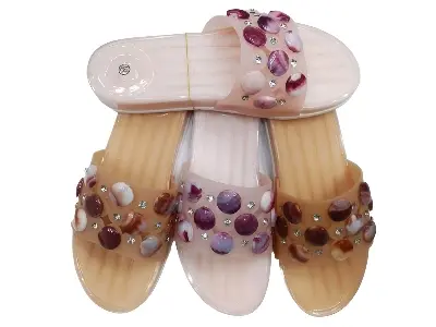 Picture of stylish flat comforting Rubber sandal for women | China flat shoes new premier sandal for Woman | flat regular
fashionable slipper sandal ladies\women- pink & orange