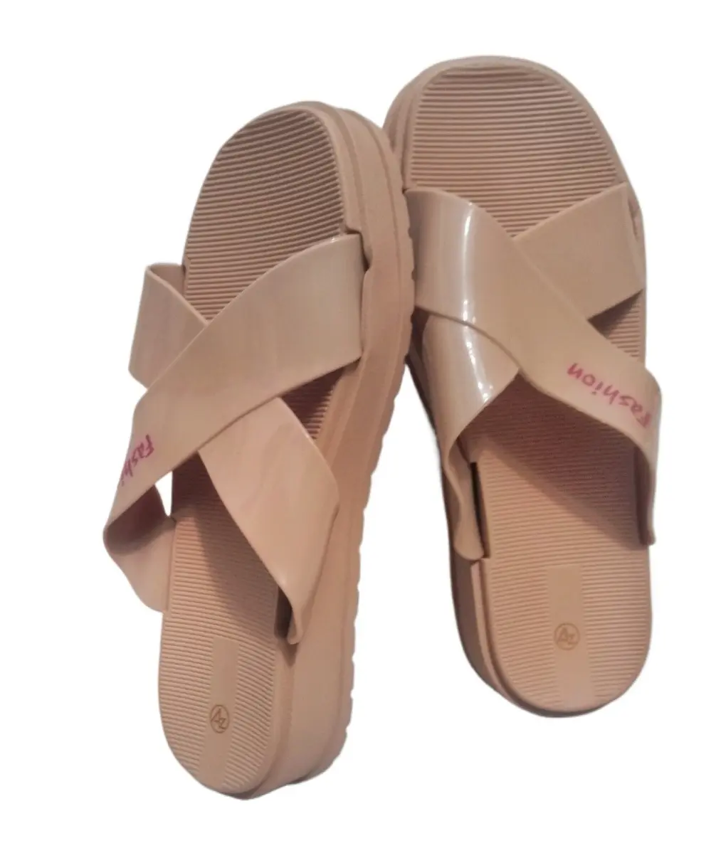 Picture of Ladies fashion comfortable Rubber slippers Flat Regular Fashionable Slippers China rubber Sandal For woman Offers Price Only - 369