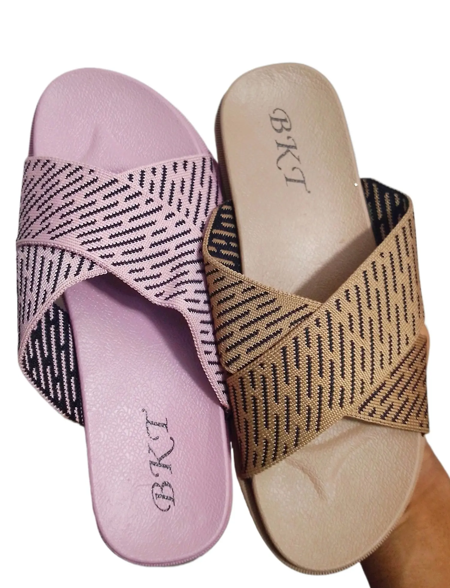 Picture of Stylish flat comforting Rubber sandal for women | China flat shoes new premier sandal for Woman | flat regular fashionable slipper sandal ladies\women- Offer Price