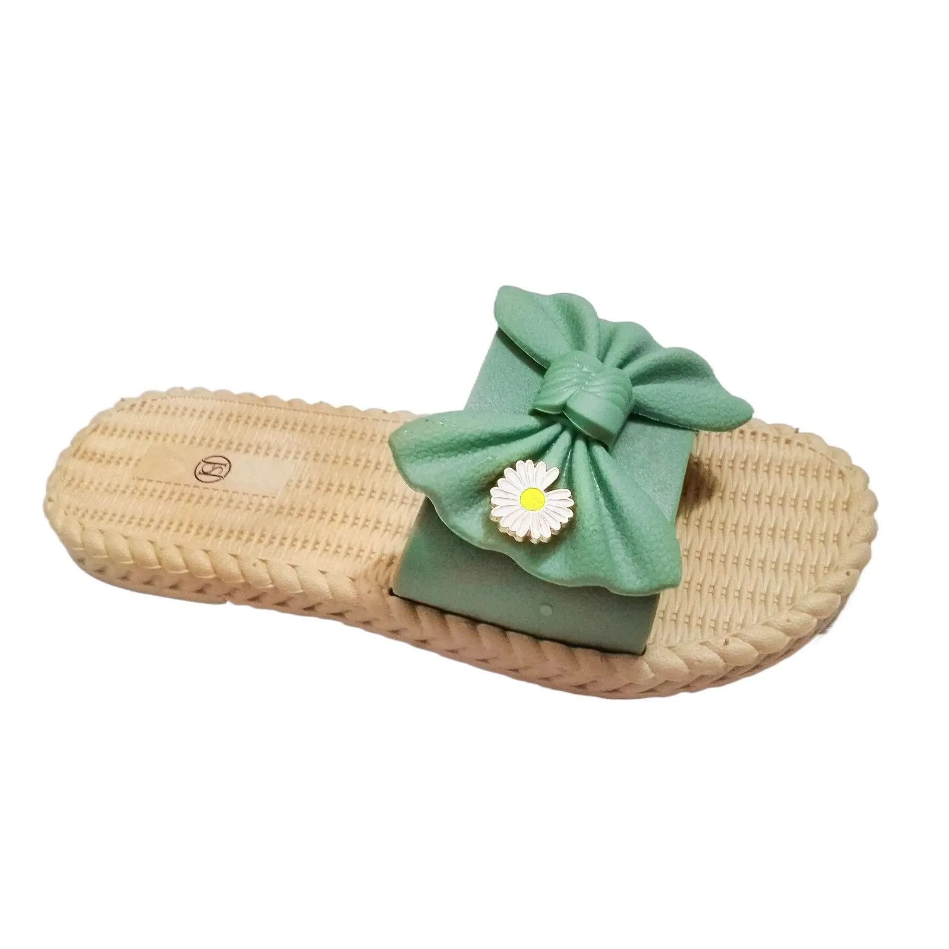Picture of Eva New Trending popular Rubber slippers for women, fashionable outdoor beach non slip slippers House slippers for Girl's