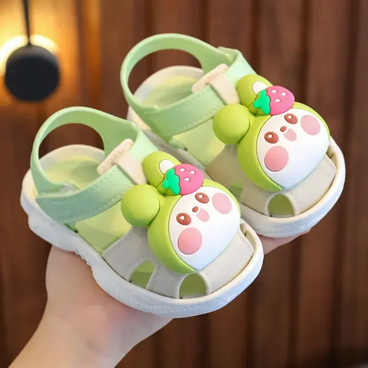 Picture of Children's Flip Flops Girls' Summer New Cartoon Girls' Non-Slip Soft Bottom Indoor Bathroom Baby Beach Slippers Pink & Green