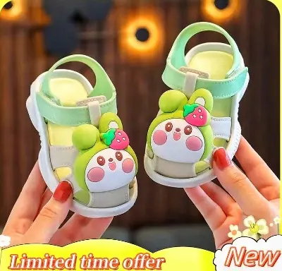 Picture of Children's Flip Flops Girls' Summer New Cartoon Girls' Non-Slip Soft Bottom Indoor Bathroom Baby Beach Slippers Pink & Green