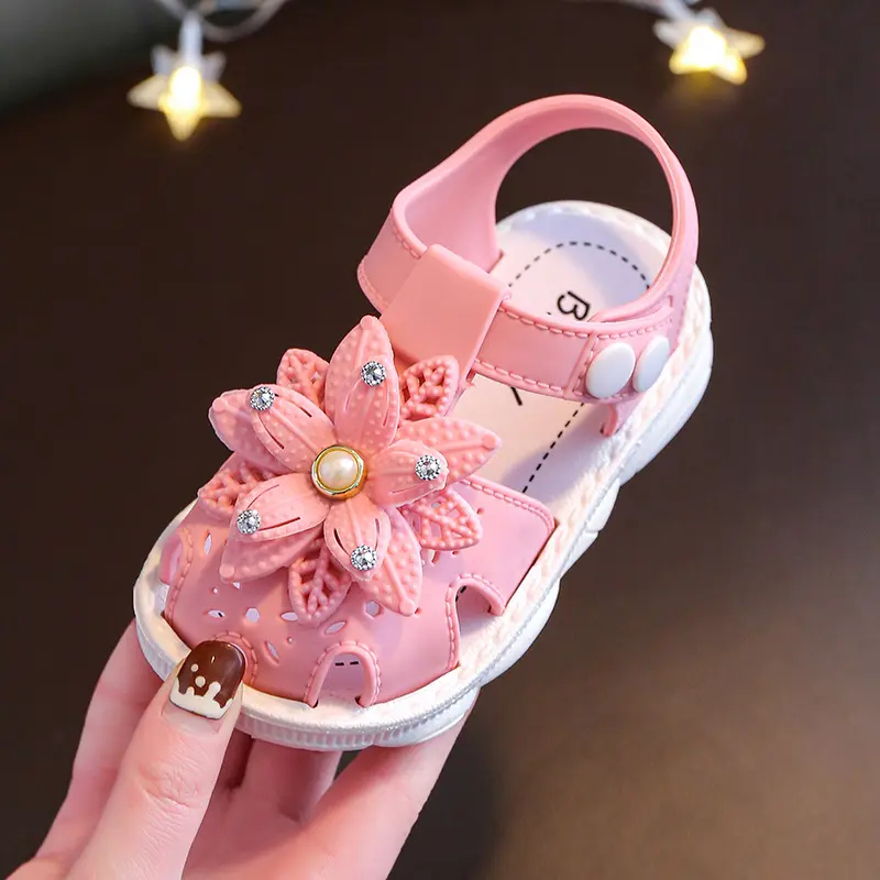 Picture of Sweet Princess Sandals 2024 New Summer Kids Fashion Covered Toes Soft Girl Pink Flower Children Snap Button Flat Casual Non-slip