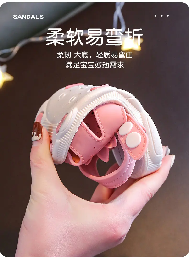 Picture of Sweet Princess Sandals 2024 New Summer Kids Fashion Covered Toes Soft Girl Pink Flower Children Snap Button Flat Casual Non-slip