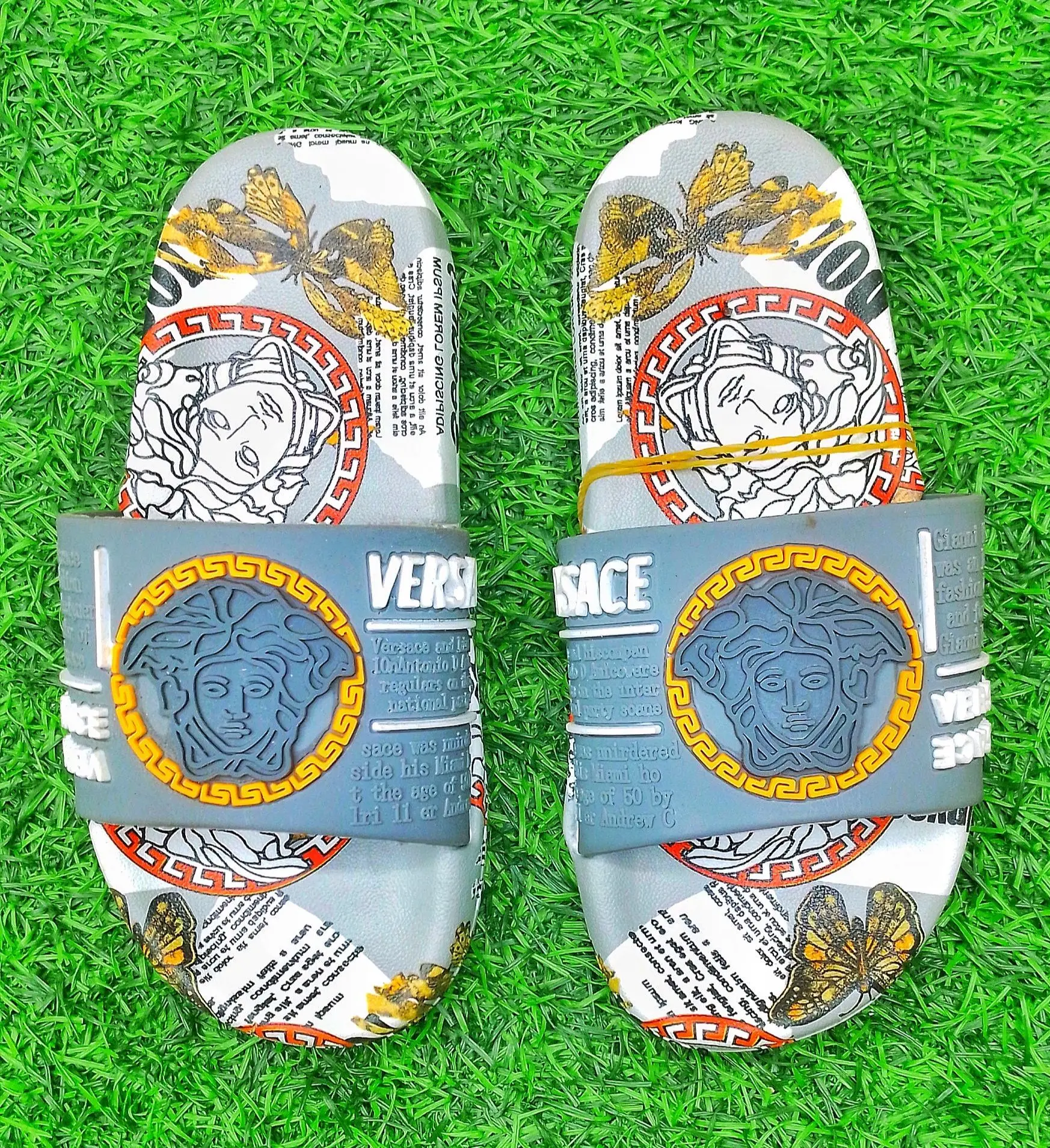 Picture of Children's Flip Flops Boy's China New Cartoon Boy's Non-Slip Soft Bottom Indoor Bathroom Baby Beach Slippers Black & Blue Colors