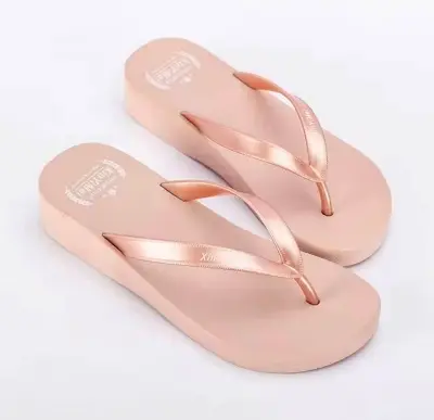 Picture of Slippers For Women Wearing Sloping Heels, Fashionable And Casual Summer Beach Shoes, Waterproof And Anti Slip Herringbone Indoor Slippers hill Shoes For Girl Sandal For Girl -(Color) Pink, Gold,Brawon Size Eu 36-40