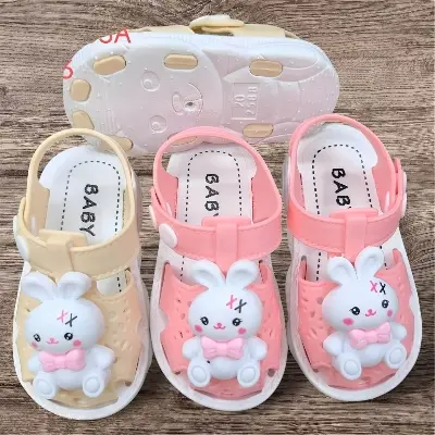 Picture of Children's Flip Flops Girls' Winter New Cartoon Girls' Non-Slip Soft Bottom Indoor Bathroom Baby Beach Slippers White & Pink