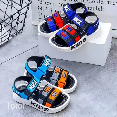 Picture of New Baby Boys Sandals Stylish Colorful Kids Beach Shoes Children Kids Sports Casual Student Pvc Sandals Soft Non-slip Fashion Wild New Summer & Winter Children Beach Sandals For Boys EUR 21-30