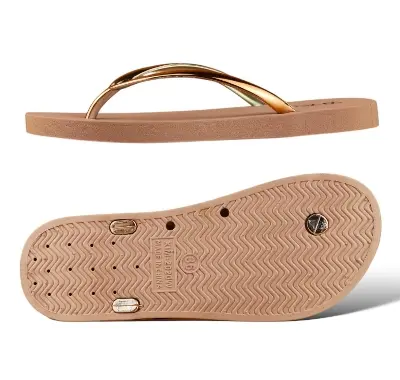 Picture of beach flip flop Extra Soft & Fashionable Stylish slipper Sandal for Women 1pair 3 color Pvc  মহিলাদের জন্য আমাদের ফ্লিপ ফ্লপগুলির সাথে স্বাচ্ছন্দ্যে পদক্ষেপ নিন, স্টাইল এবং সমর্থন উভয়ই দেওয়ার জন্য ডিজাইন করা হয়েছে৷ এই ফ্লিপ ফ্লপগুলি প্রতিদিনের পরিধানের