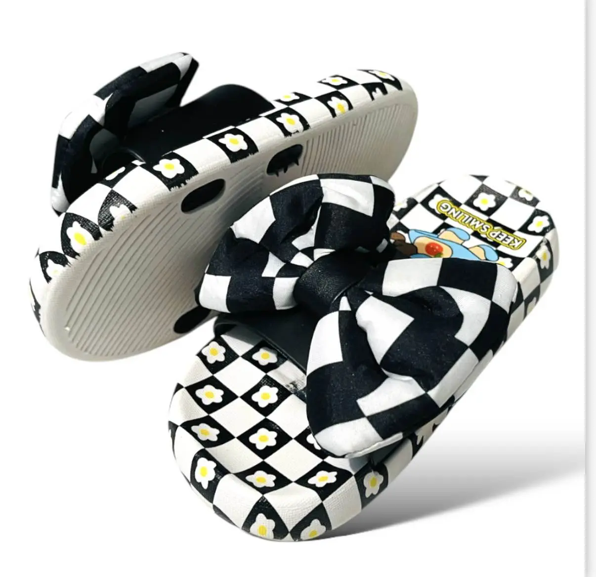 Picture of Slipper for Girls Sandal for Child | Keep Smiling - 2201 | house slipper sandal for woman Slipper for child Room slipper Shoe for woman slipper for girls Sami Heel bow Show slipper Slides for Girls shoe for women China Slipper Juta Baschader Juta