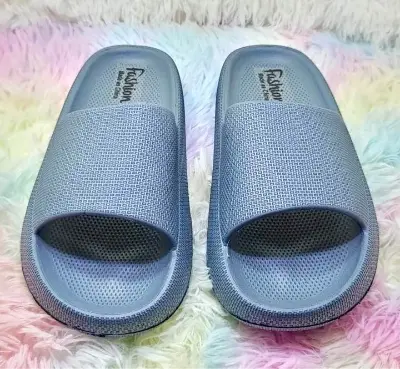 Picture of New Comfortable Solid Slides Slippers Sandal for Men