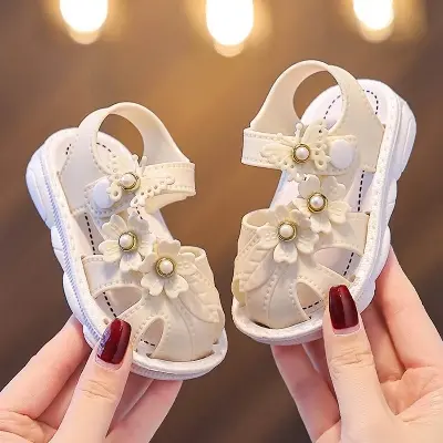 Picture of Trendy Cute Solid Color Flower Decor Sandals For Baby Girls, Breathable Non-slip Walking Shoes For Summer