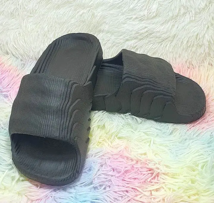 Picture of Whimsical Indispensable -Quality And Durablity -New Fashionable Adilette Textured Slip-on Slide Slippers Sandals For Men - Innovative