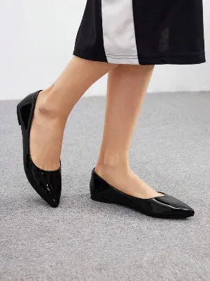 Picture of Premium Velvet Flat Sandals for Women – Fashionable Slippers in Black