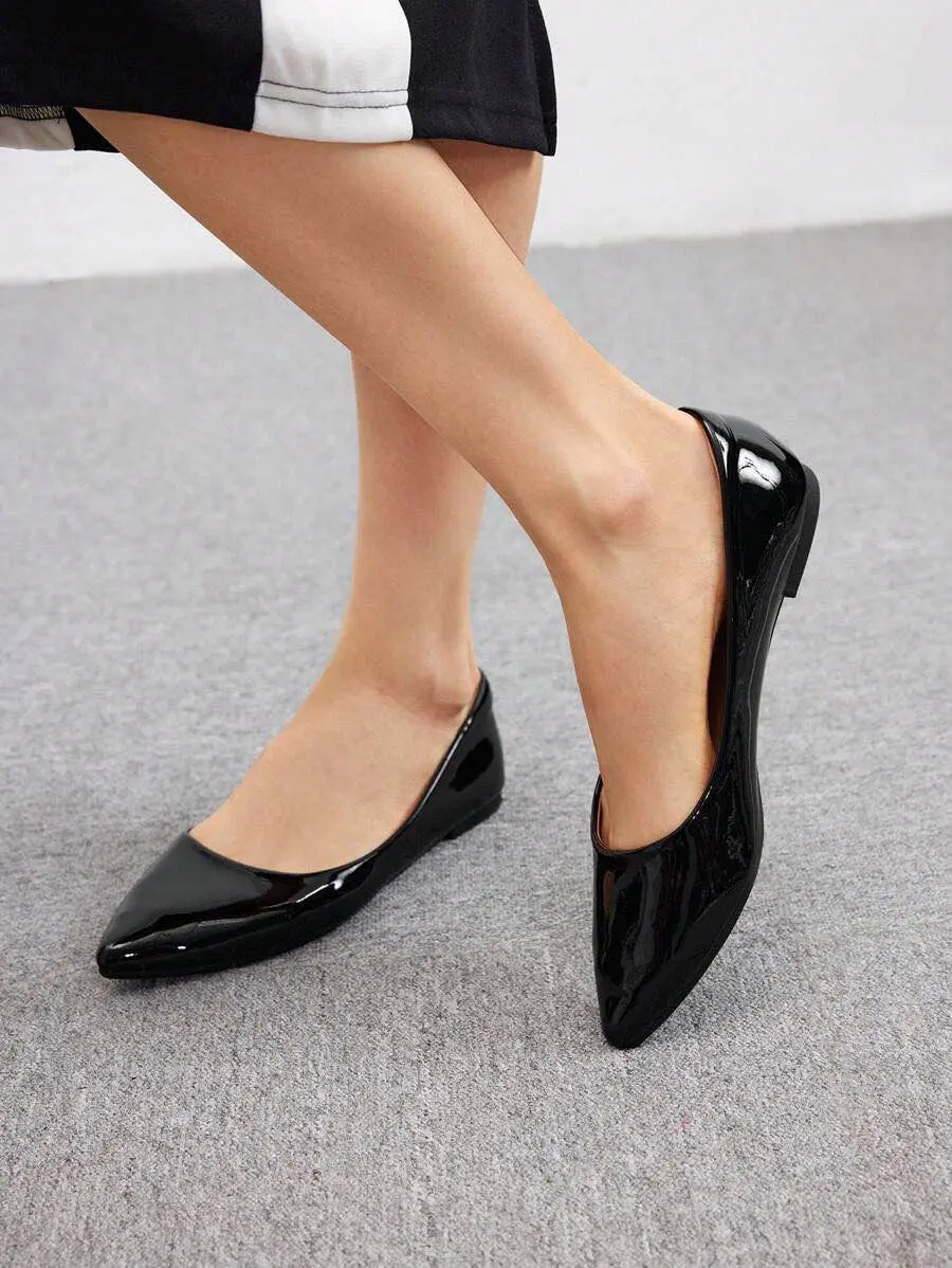 Picture of Premium Velvet Flat Sandals for Women – Fashionable Slippers in Black