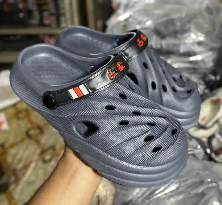 Picture of New Mens Hollow Design Slingback Round Toe Clogs Outdoor EVA Vent Crocs Sandals