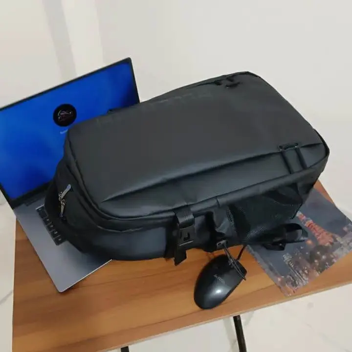 Picture of Arctic Hunter 17.8 Inch Stylish Multipurpose BackPack