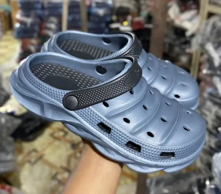 Picture of 2025 Mens New Comfortable EVA Rubber Beach Crocs Clogs Sandal Shoes