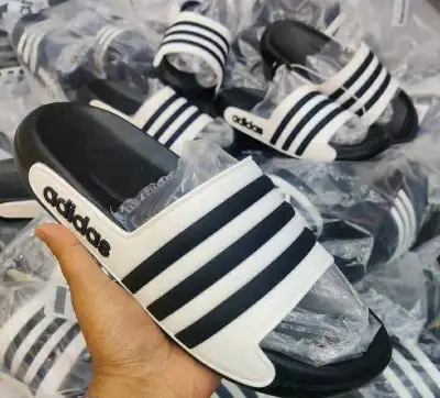 Picture of Stridez Classic Triple-Line Slides – Black & White Edition