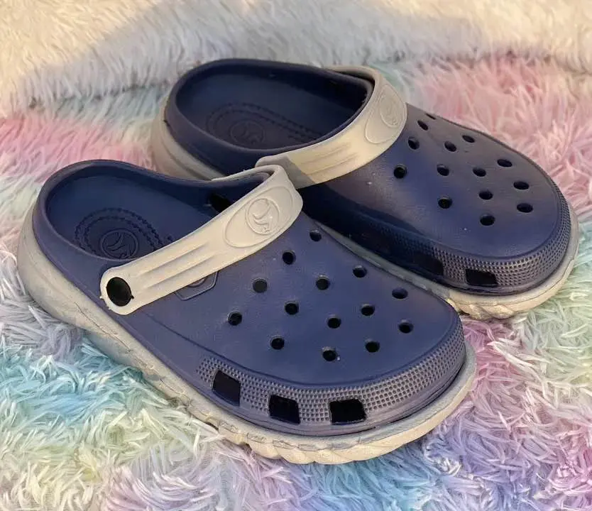 Picture of Unisex Crocs-Style Sandals for Boys & Girls – Ultra-Lightweight, Super Comfortable Summer Beach & Casual Shoes